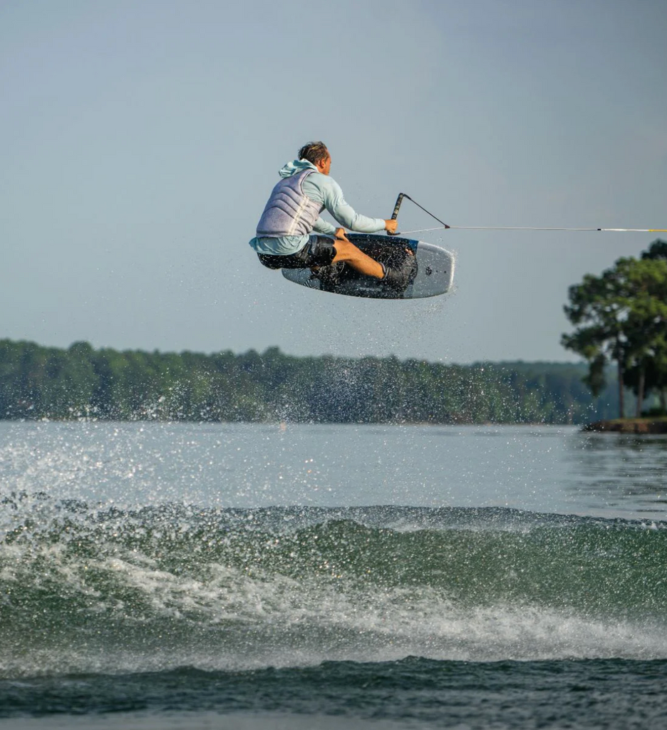 Hyperlite Motive Wakeboard