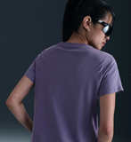 Nike Sportswear Club Essentials Tee