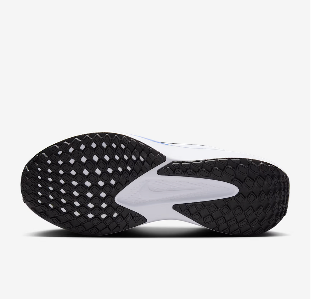 Nike Men's Quest 6 Road Running Shoes