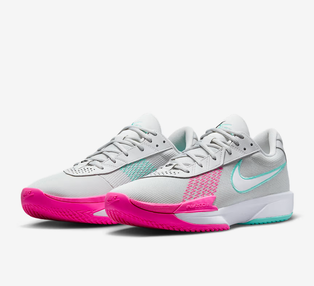Nike Men's G.T. Cut Academy Basketball Shoes
