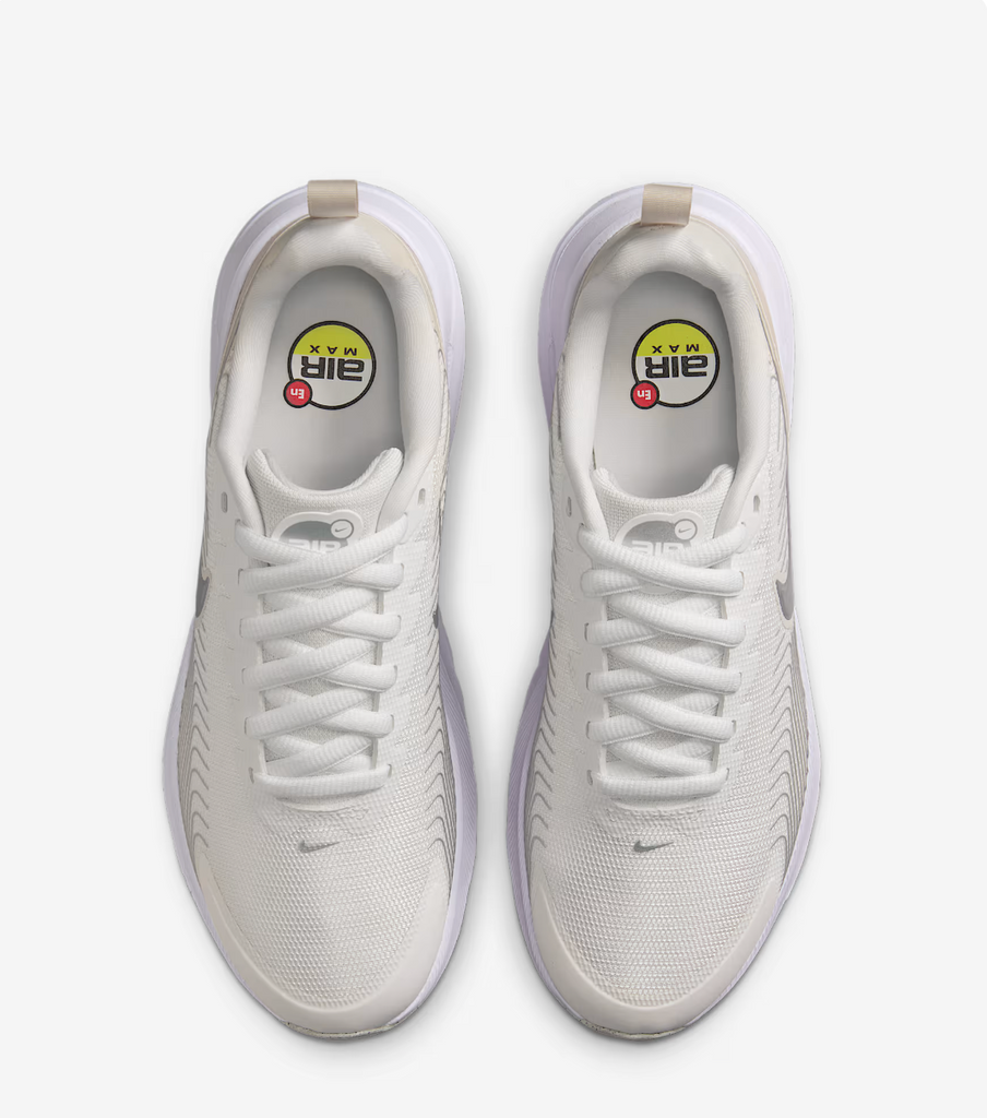 Nike Women's Air Max Nuaxis SE Trainers