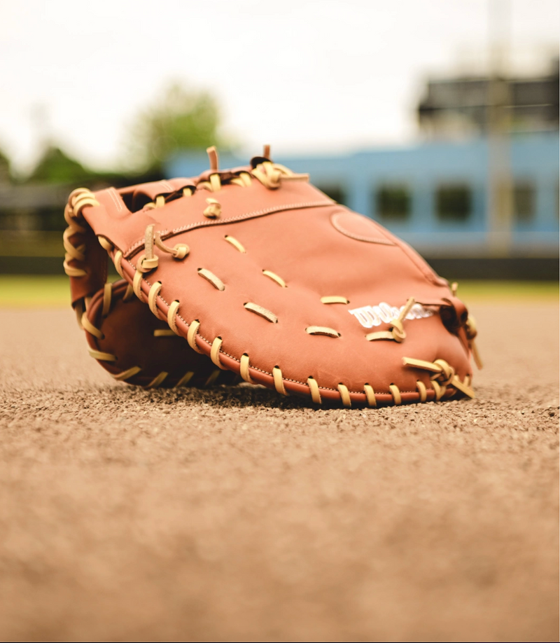 Wilson A1000 1620 First Base  12.5 Inch Mitt