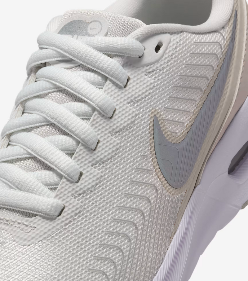 Nike Women's Air Max Nuaxis SE Trainers