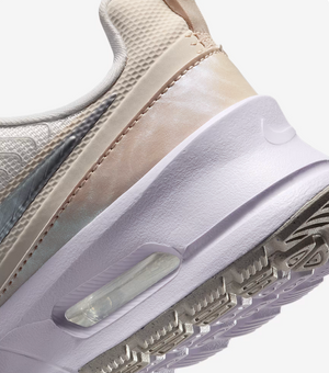 Nike Women's Air Max Nuaxis SE Trainers