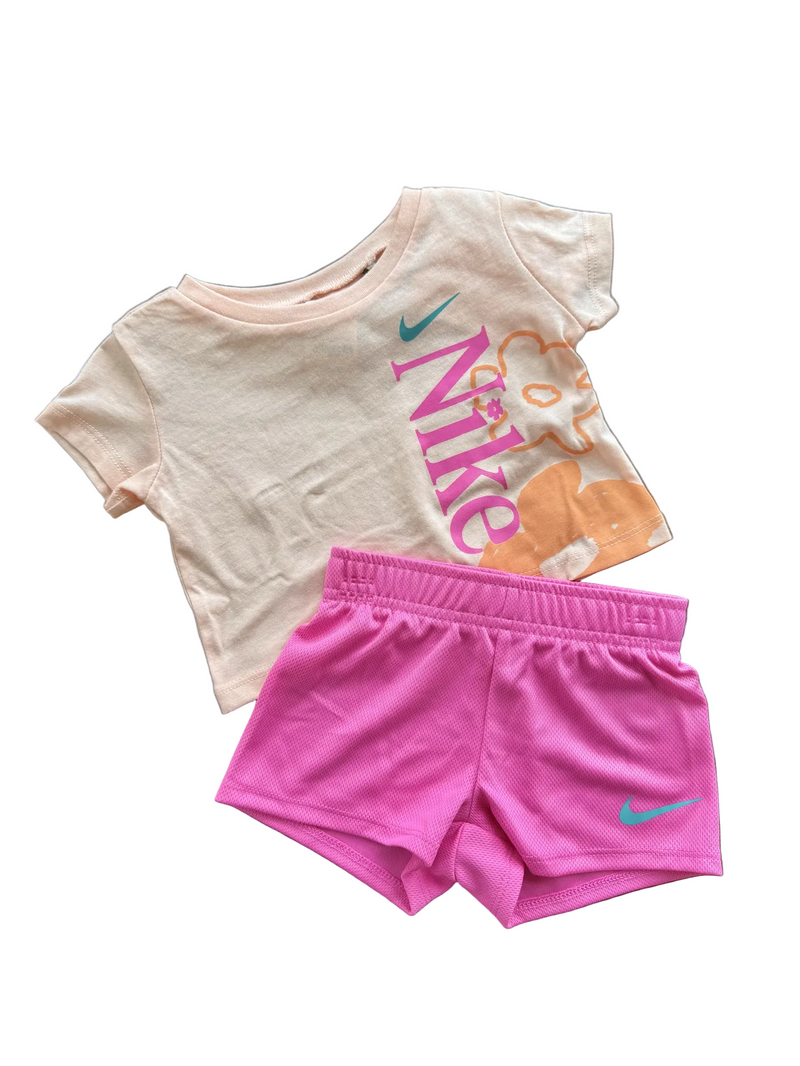 Nike Infant Shorts Set