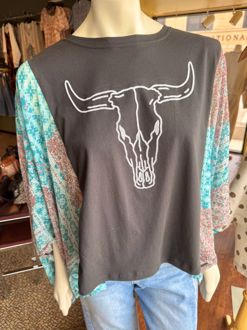 Western Graphic Flutter Sleeve Top
