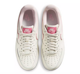 Nike Women's Air Force 1 '07