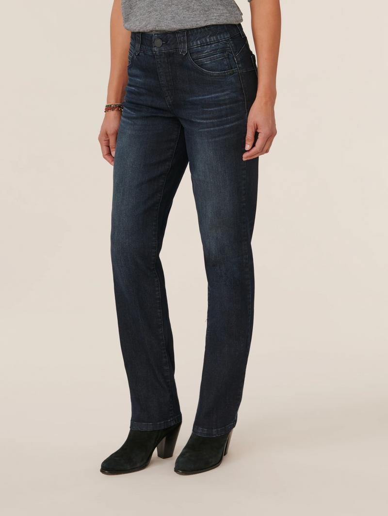 Democracy "Ab" solution Straight Leg Jeans