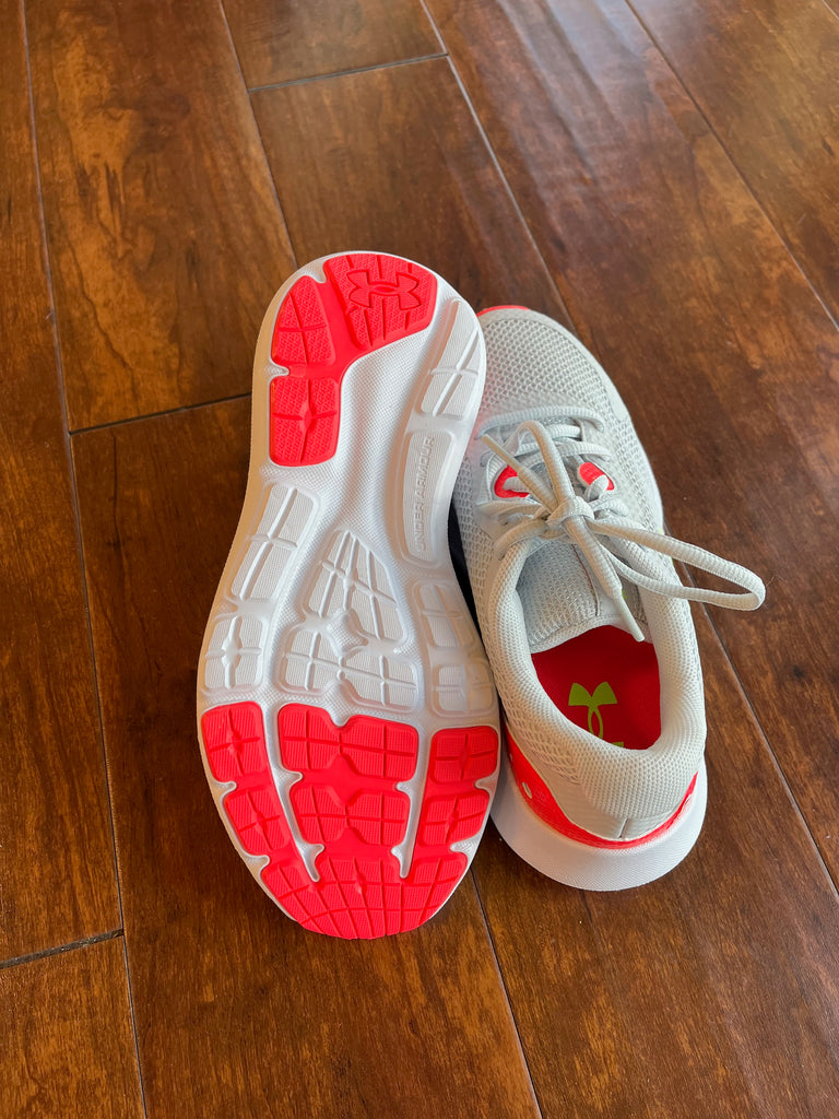 Under Armour Girls' Grade School Surge 3 Running Shoes